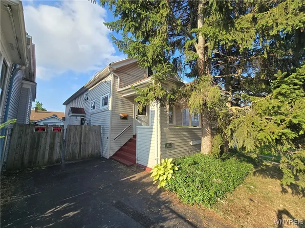 121 Millicent Ave, Buffalo, NY 14215
