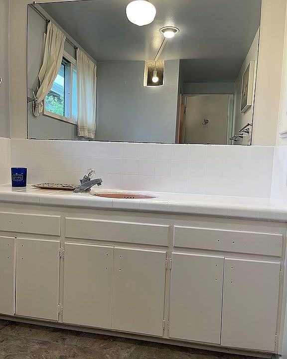 1st image of 432 Court Ave #C