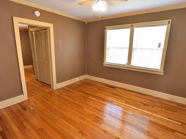 432 N Mercer St — Photo 22