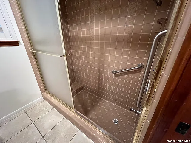 4307 Shavano Woods St — Photo 38