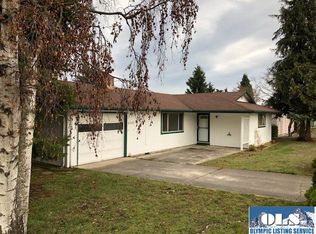 492 W Hemlock St, Sequim, WA 98382