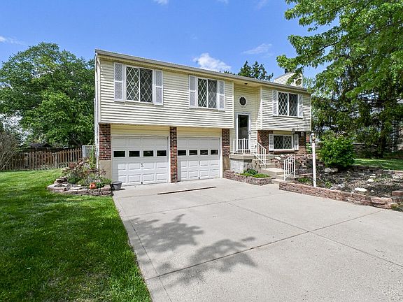 2nd image of 5439 Bluepine Dr