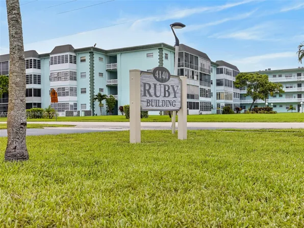 4140 NW 44th Ave APT 408, Lauderdale Lakes, FL 33319