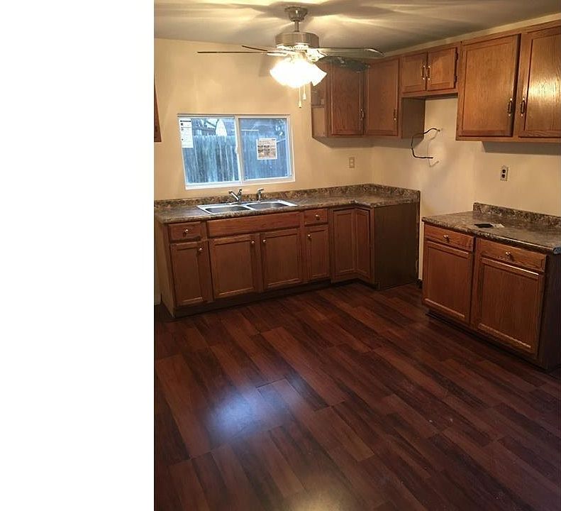 1st image of 15 Prospect Pkwy