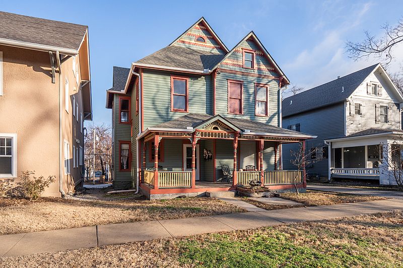 1st image of 1130 Tennessee St