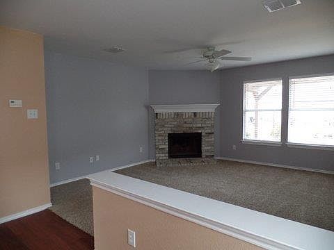 5th image of 2612 Mountain View Dr