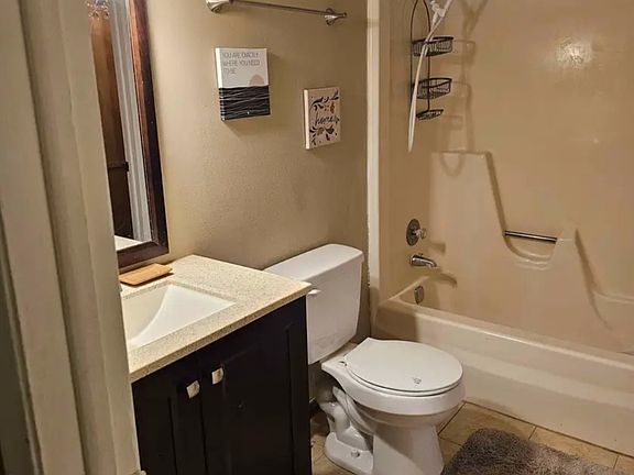 3rd image of 3034 Jacqueline Dr