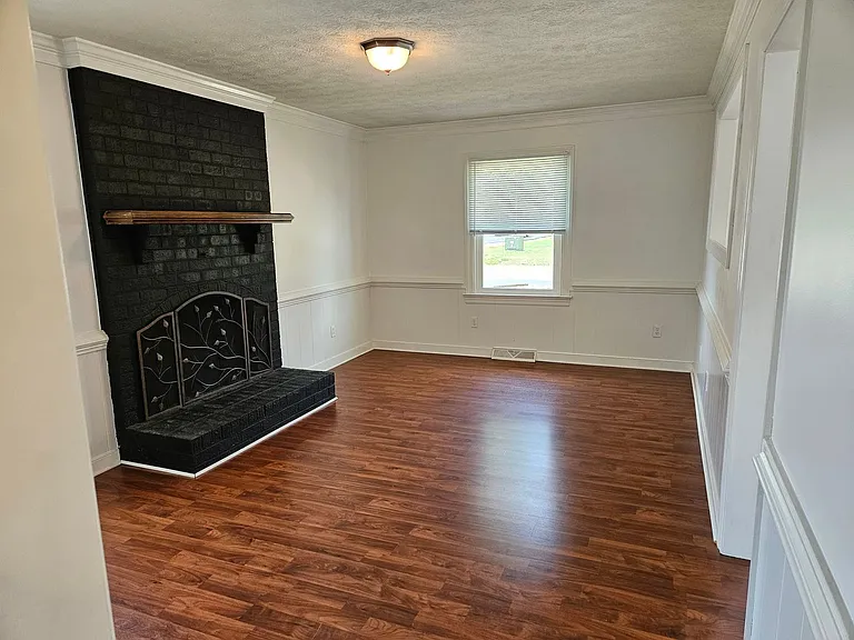 8402 McFaye Ave — Photo 25