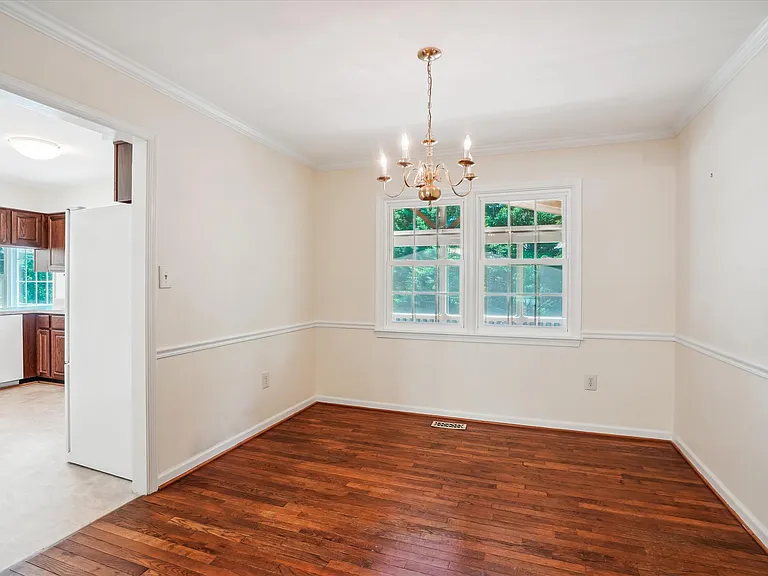 3307 Flintwood Ct — Photo 24