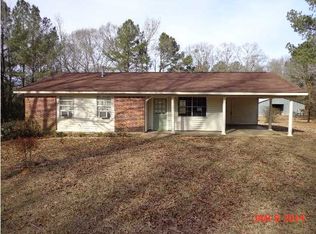 108 Hickory Rd, Carthage, MS 39051