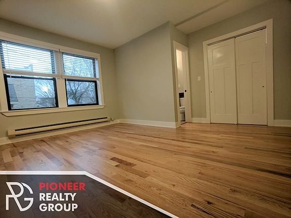 2nd image of 4546 N Damen Ave #4546213