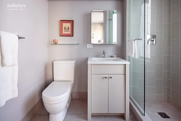 Sold by Sotheby's International Realty | media 10