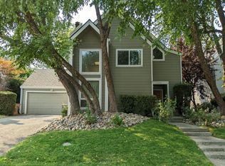 10505 S Foothill Blvd, Cupertino, CA 95014