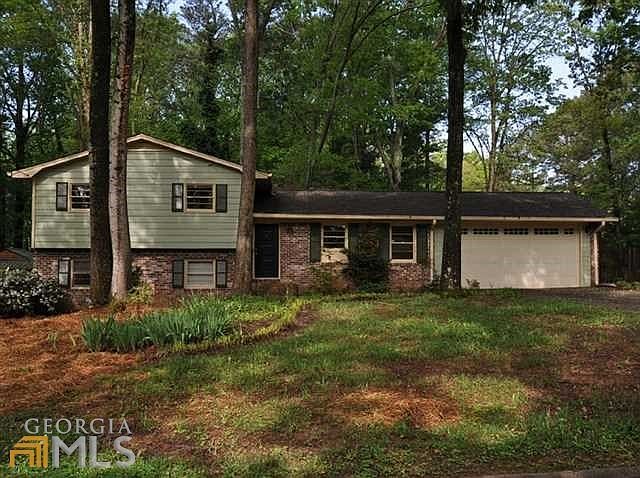 1st image of 3876 Gloucester Dr