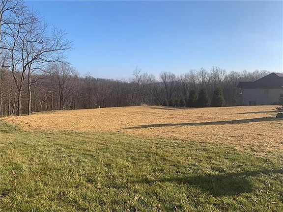 2nd image of 1038 Valleyview Dr