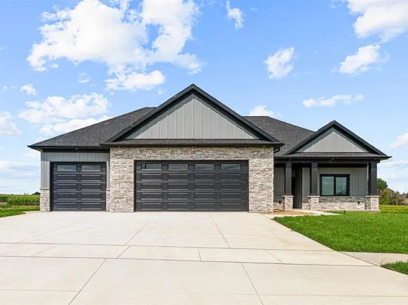 250 Howard Ave NW, Swisher, IA 52338