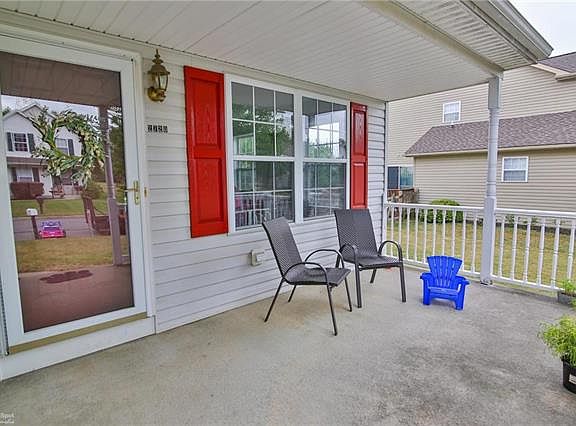 5th image of 2720 Knollwood Way