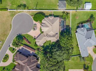 9486 Waterford Oaks Dr, Winter Haven, FL 33884