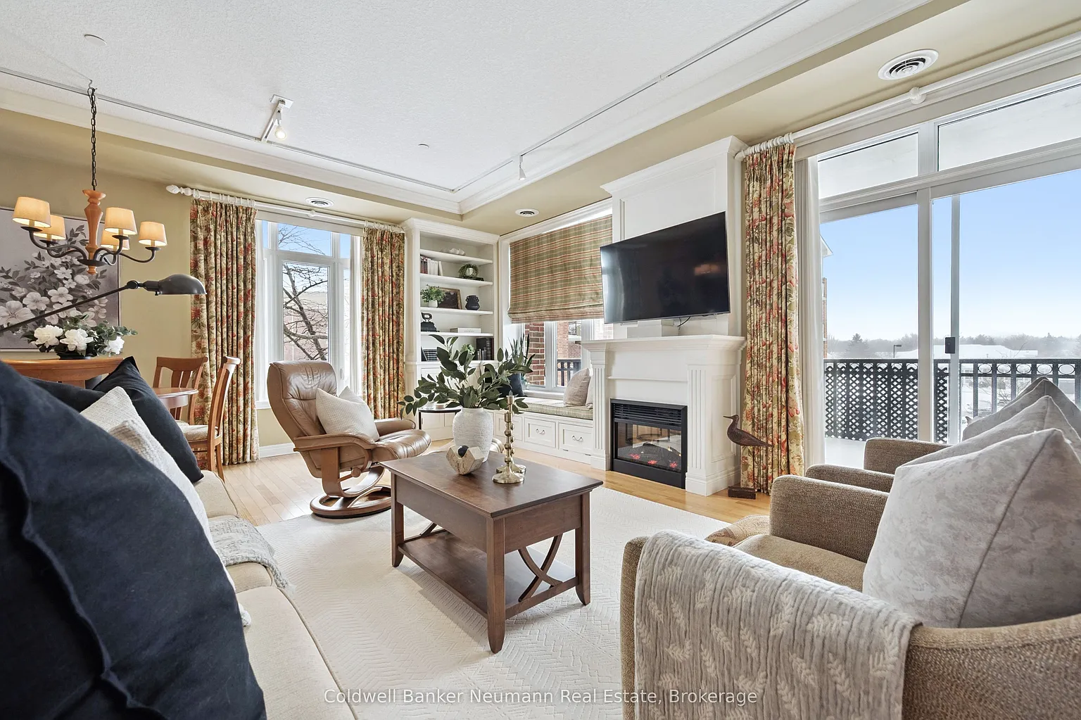 65 Bayberry Dr #202 photo 1