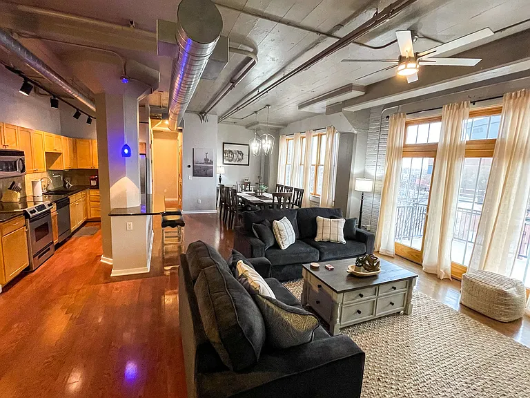 201 N Saint Francis Ave #401 — Photo 2