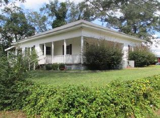 3820 Claud Rd, Eclectic, AL 36024