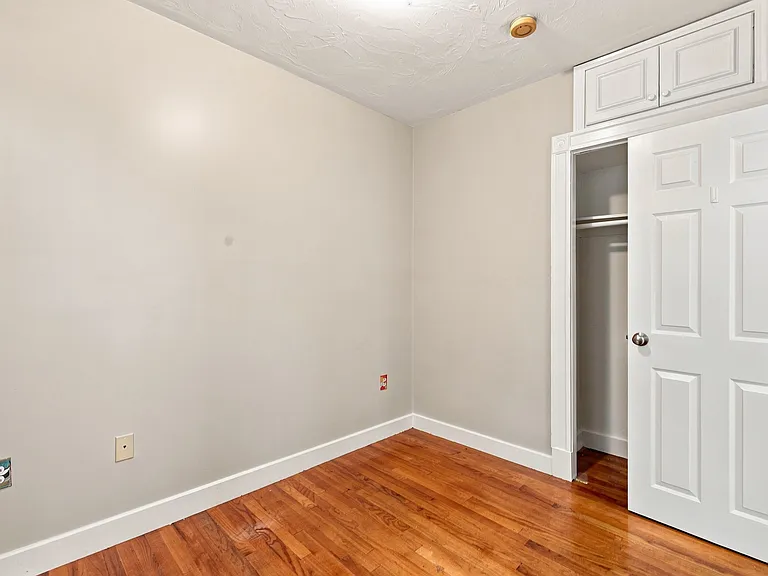 147 Murdock St #1 — Photo 10