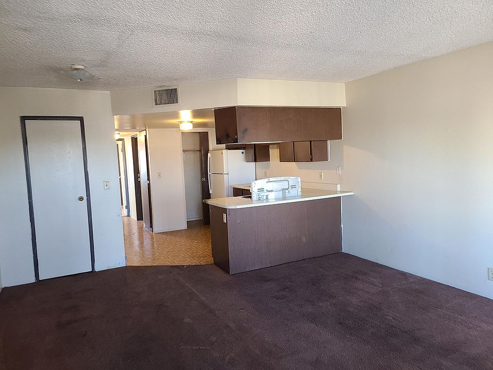 2nd image of 3701 Thomas Ave #4