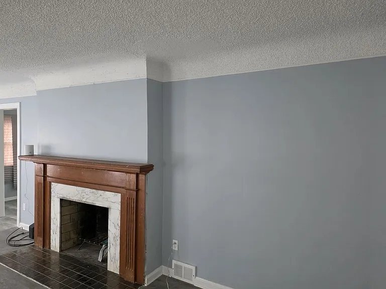 12840 Kilbourne St — Photo 6