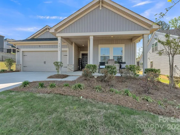 9811 Festival Way #57, Charlotte, NC 28215