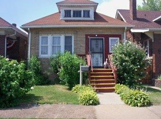 1648 Atchison Ave, Whiting, IN 46394