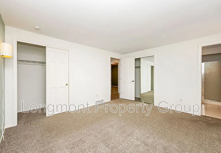 2336 Smith Ct — Photo 12