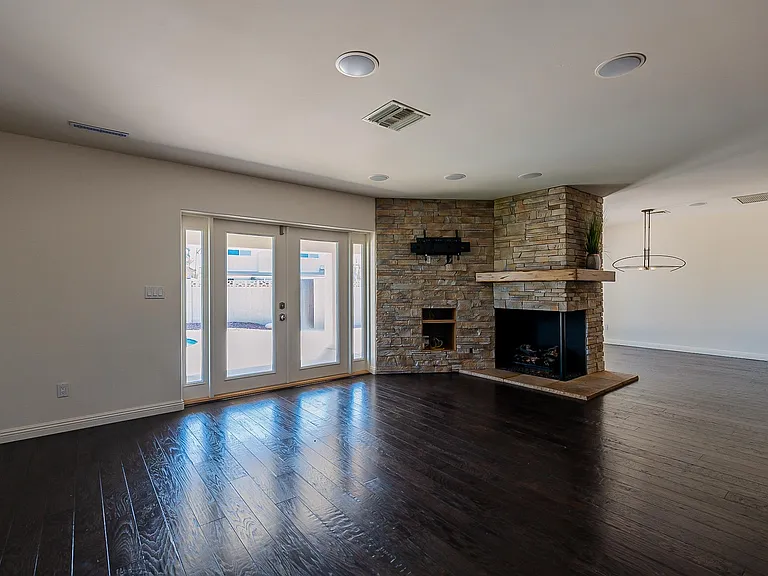 6341 N 82nd Way — Photo 24