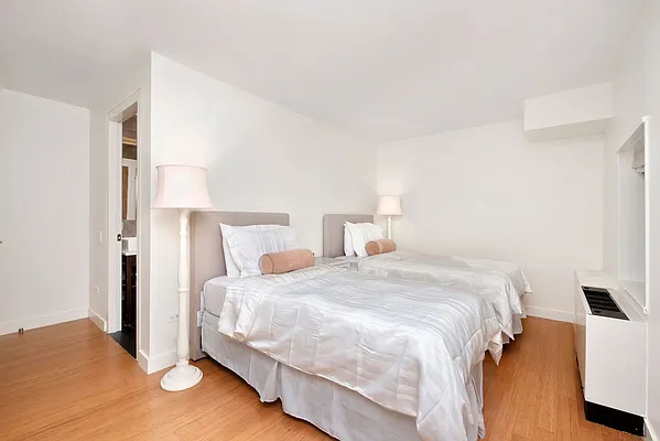 Sold by Stribling | media 21