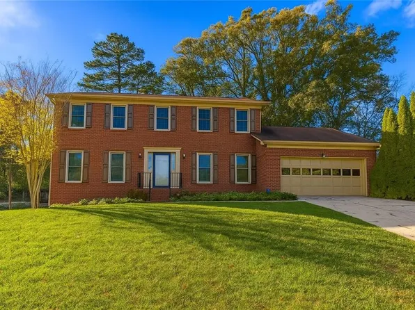 1264 Cedar Park Pl, Stone Mountain, GA 30083