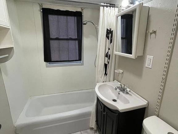 3rd image of 1400 S 56th Ct #1F