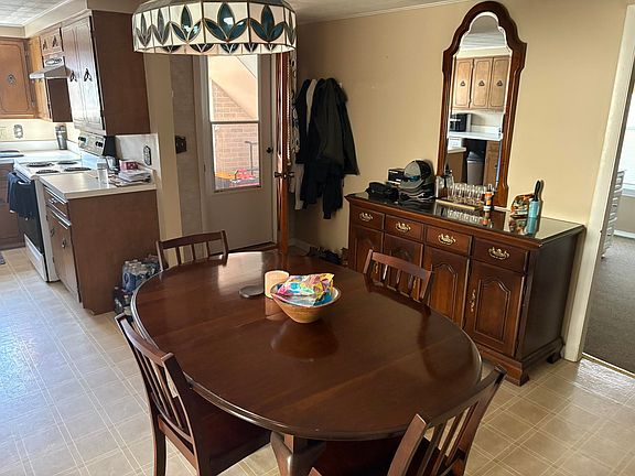 4th image of 7 Cascade Flats