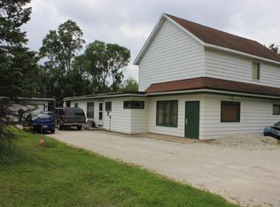 26311 103rd St, Trevor, WI 53179
