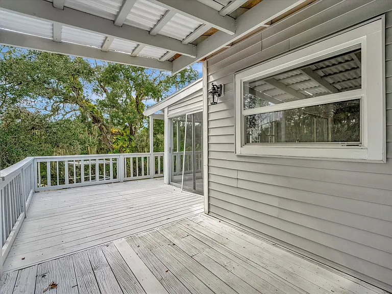 631 Harbor Ave — Photo 34