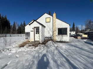 824 Middleton Ave, North Pole, AK 99705