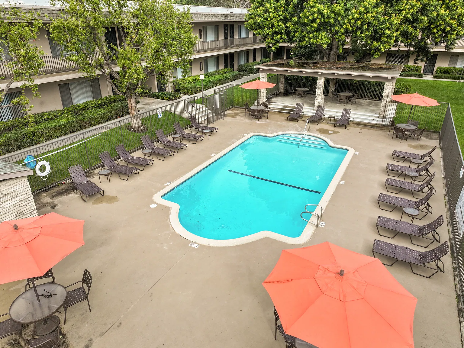 Kimberly Arms Apartment Homes — Photo 3
