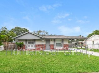 6561 S West Shore Cir, Tampa, FL 33616