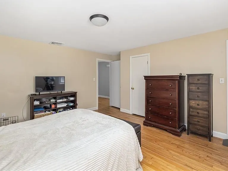 288 Green End Ave — Photo 27