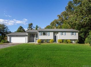 398 Moosup Pond Rd, Moosup, CT 06354