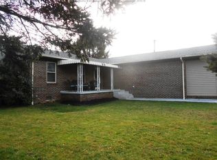 104 Nutmeg St, Eleanor, WV 25070