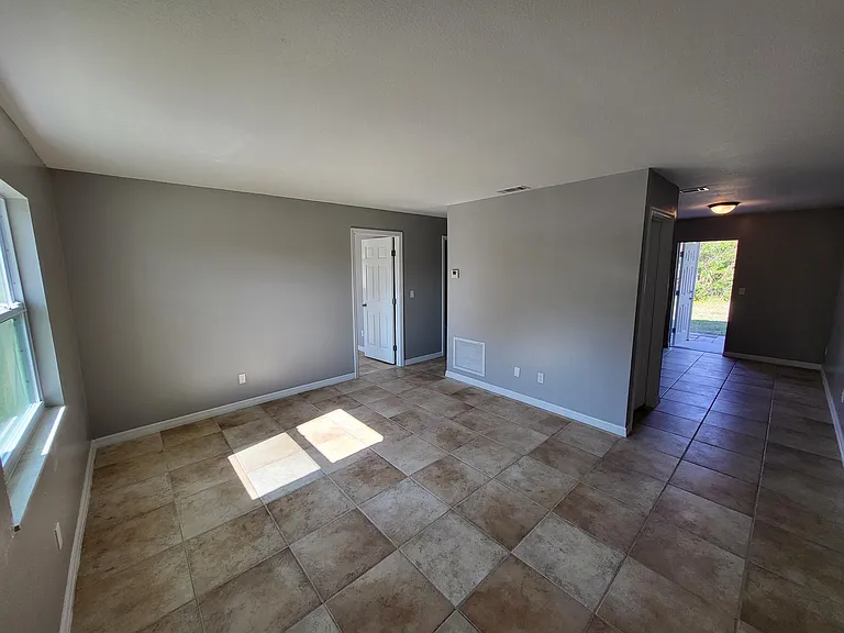 9498 Tacoma Ave #A — Photo 4