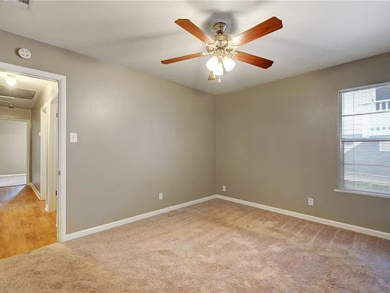 607 Bellevue Pl #A — Photo 17