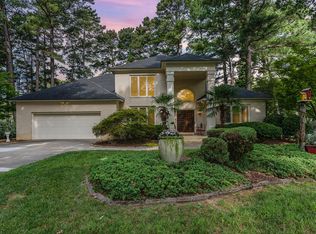 8829 Wildwood Links, Raleigh, NC 27613