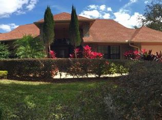 3905 Halloak Ct, Valrico, FL 33596