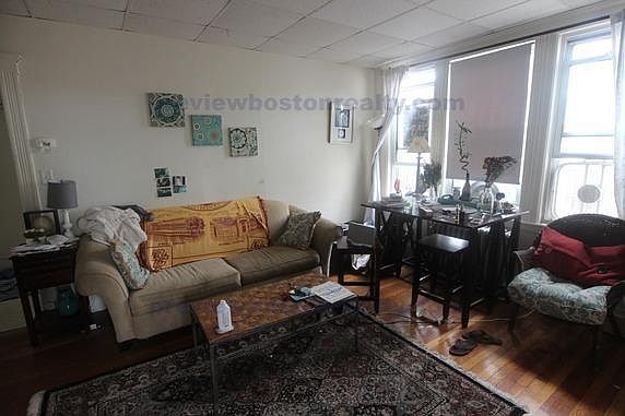 4th image of 1630 Commonwealth Ave #Pl26