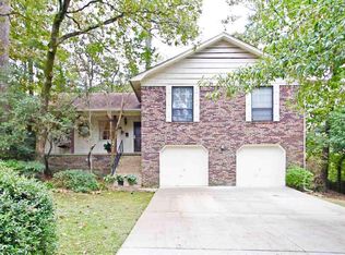5 Barberry Ln, Little Rock, AR 72227